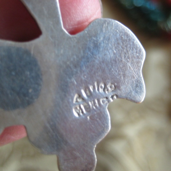 Sterling Silver Grape Necklace. Ear. Bracelet set - Picture 4 of 7